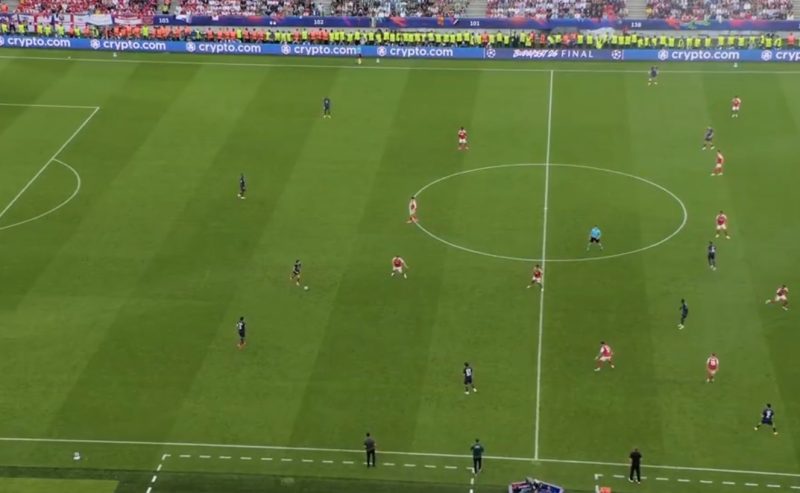Partita a tema: Possesso palla in contrapposizione tattica tra il 1-4-3-3 vs 1-4-2-3-1