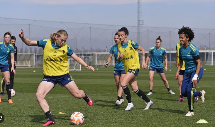 Partita a Tema 4 vs 3 con ricerca dell’uomo libero nella propria area di rigore